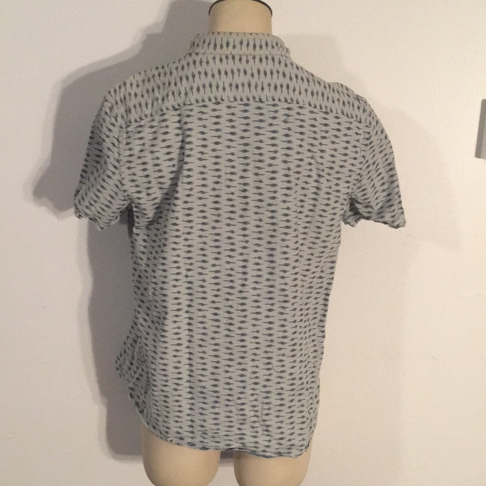 American eagle button down - Picture 2 of 4